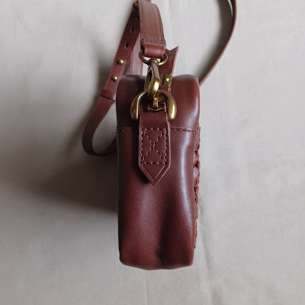 HP•Madewel Transport Camera Bag: Crochet Leather Edition - Picture 8 of 14